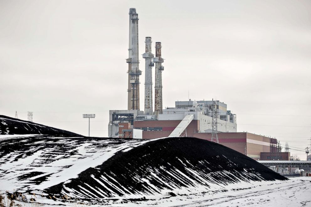 PHOTO: A pile of coal sits outside the NRG Energy Inc. Will County Generating Station, a coal-fired power plant, in Romeoville, Ill., Jan. 8, 2018.