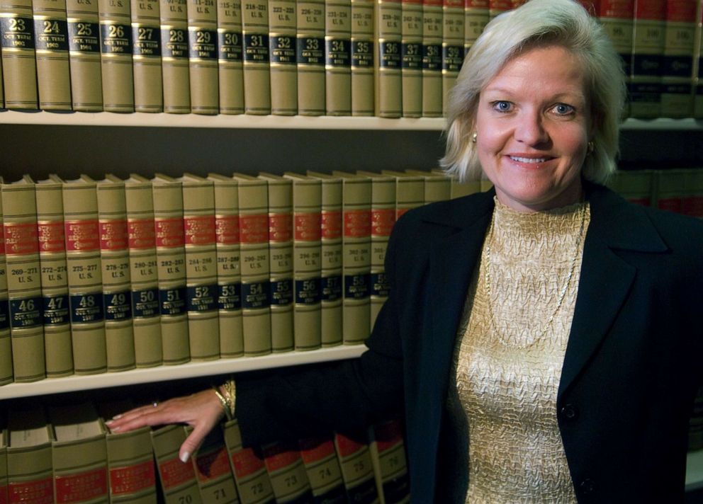 PHOTO: Cleta Mitchell, Esq., of Foley & Lardner, LLP, poses in the firm's law library, Sept. 11, 2007. 