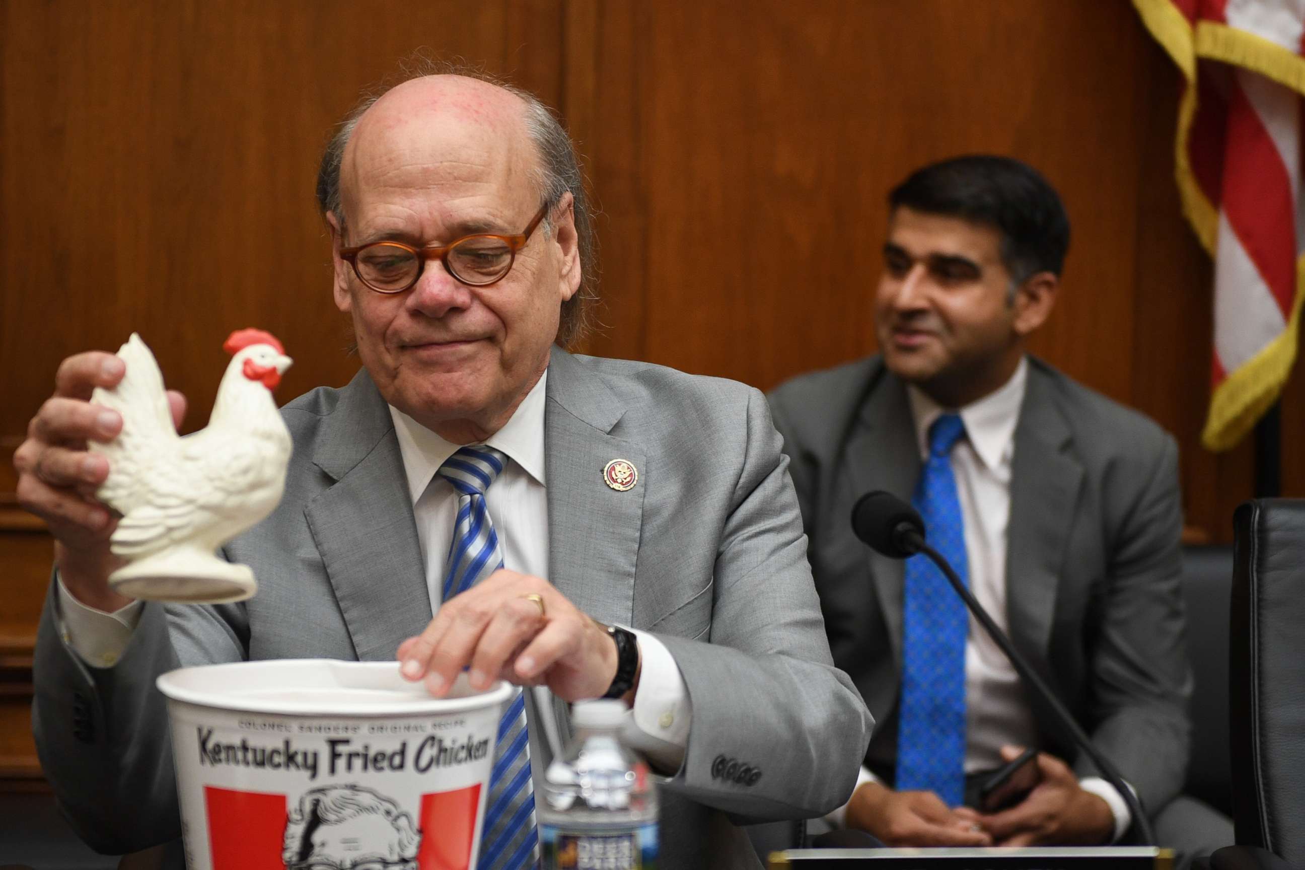 PHOTO: Congressman Steve Cohen, Democrat of Tennessee, opens a bucket of chicken during a hearing before the House Judiciary Committe on Capitol Hill in Washington, D.C., May 2, 2019, in which U.S. Attorney Bill Barr refused to testify.