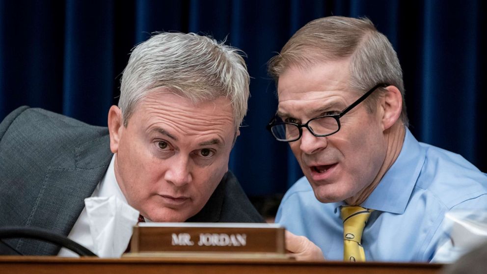 PHOTO: House Oversight and Accountability Committee Chairman James Comer, R-Ky., left, confers with House Judiciary Committee Chair Jim Jordan, R-Ohio, as the Oversight panel holds an organizational meeting at the Capitol, Tuesday, Jan. 31, 2023.