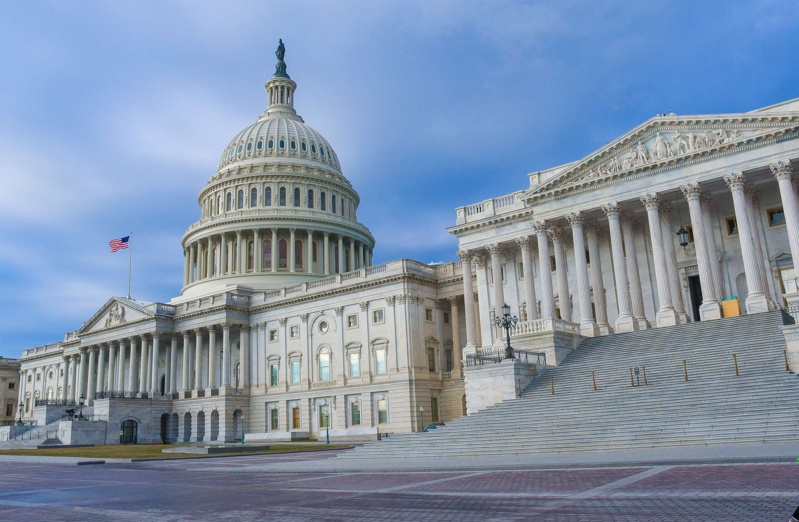 PHOTO: Exterior view of the US Capitol building, Washington DC, Jan. 18, 2017.