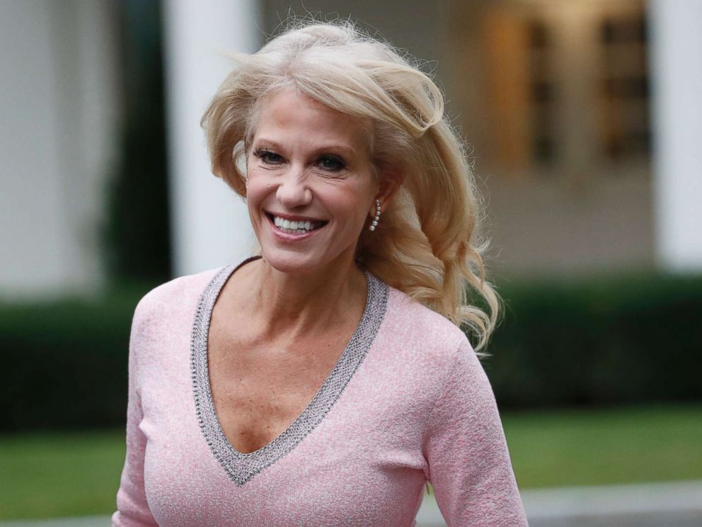 PHOTO: Kellyanne Conway arrives at the White House, Sept. 27, 2018.