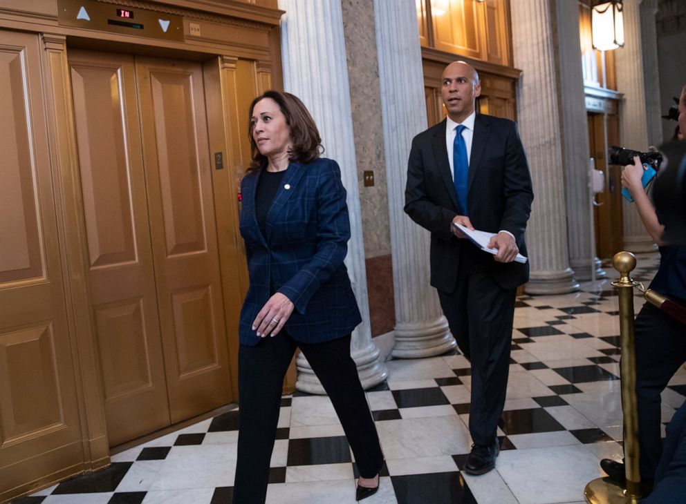 PHOTO: Senators Kamala Harris, D-Calif., Left, and Cory Booker, DN.J., members of the Senate Judiciary Committee, arrive at the chamber for final vote to confirm Supreme Court nominee Brett Kavanaugh , Capitol Hill, Washington, DC October 6, 2018. 