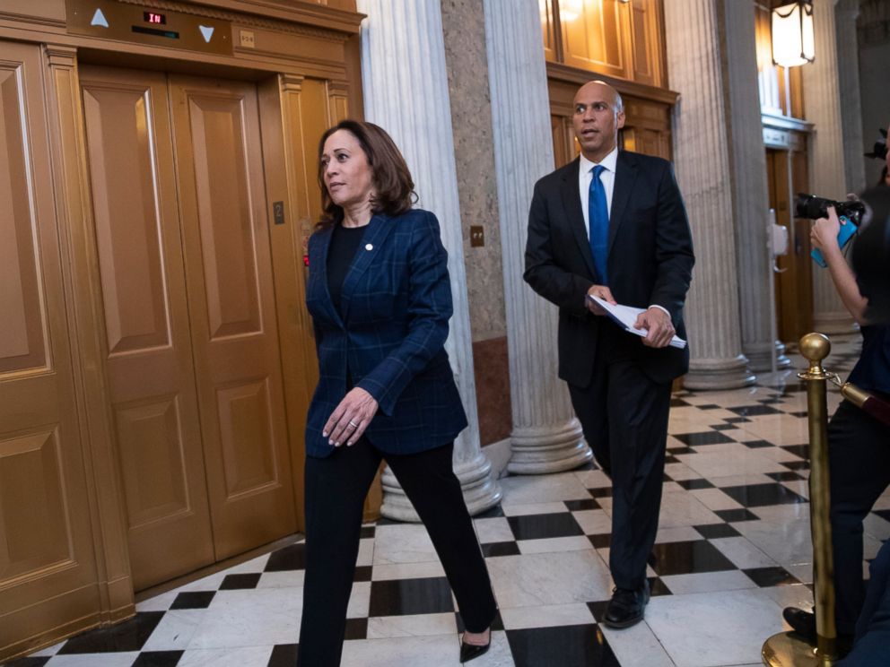 PHOTO: Senate Judiciary Committee members Sen. Kamala Harris, D-Calif., left, and Sen. Cory Booker, D-N.J., arrive at the chamber for the final vote to confirm Supreme Court nominee Brett Kavanaugh, at the Capitol in Washington, Saturday, Oct. 6, 2018. 