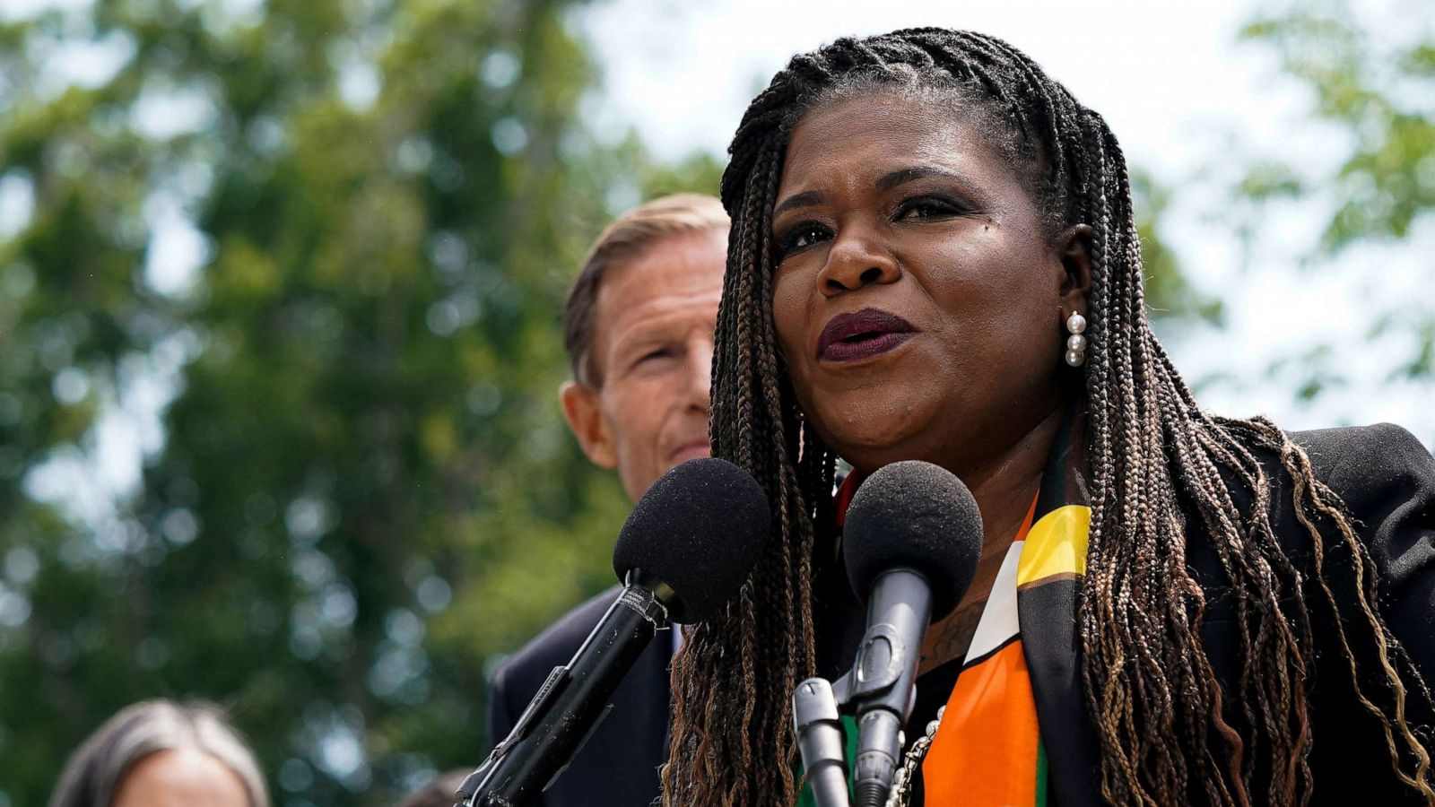 Rep. Cori Bush says 14 trillion reparations bill will eliminate