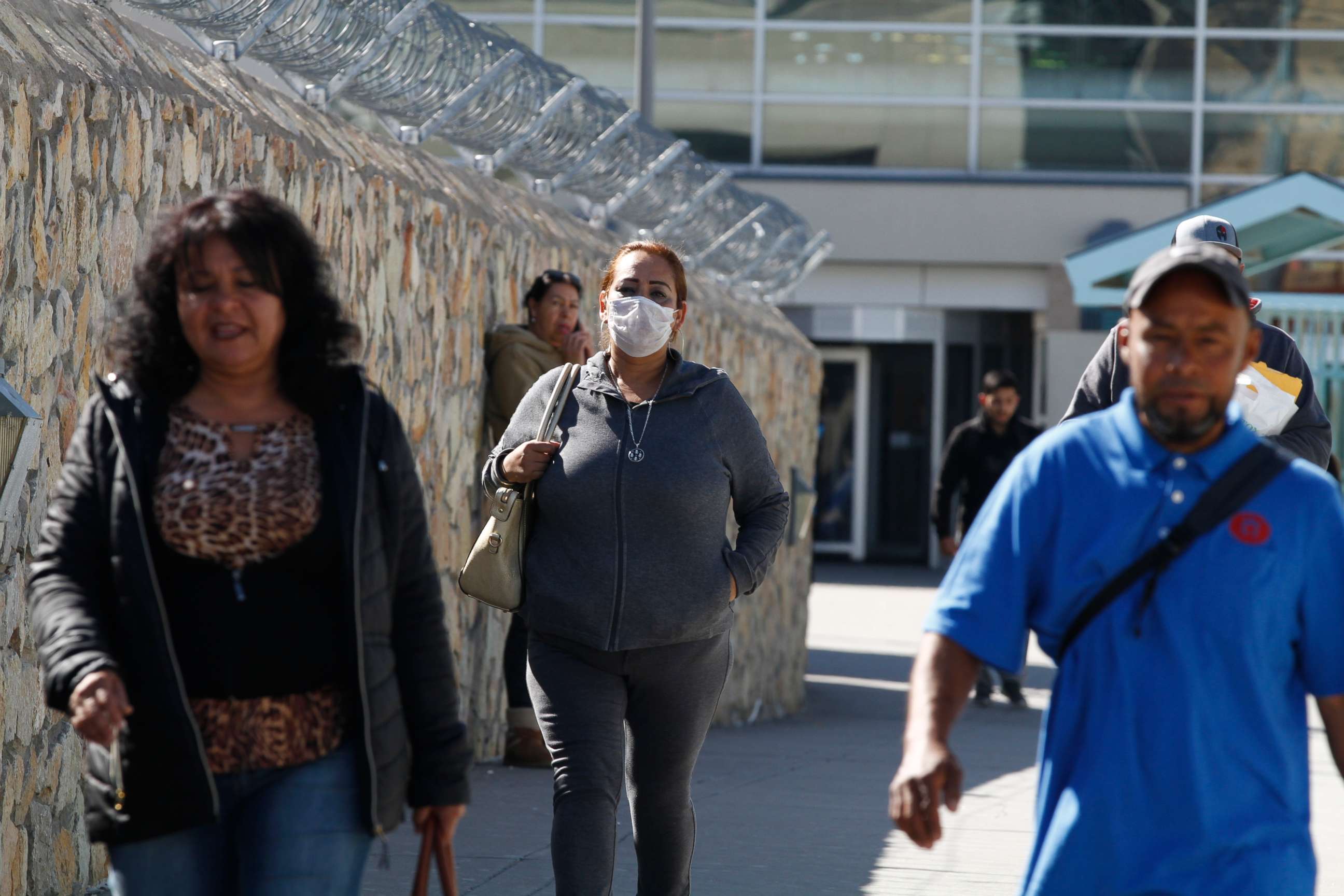 PHOTO: Commuters leave a customs checkpoint in El Paso, Texas on March 20, 2020.