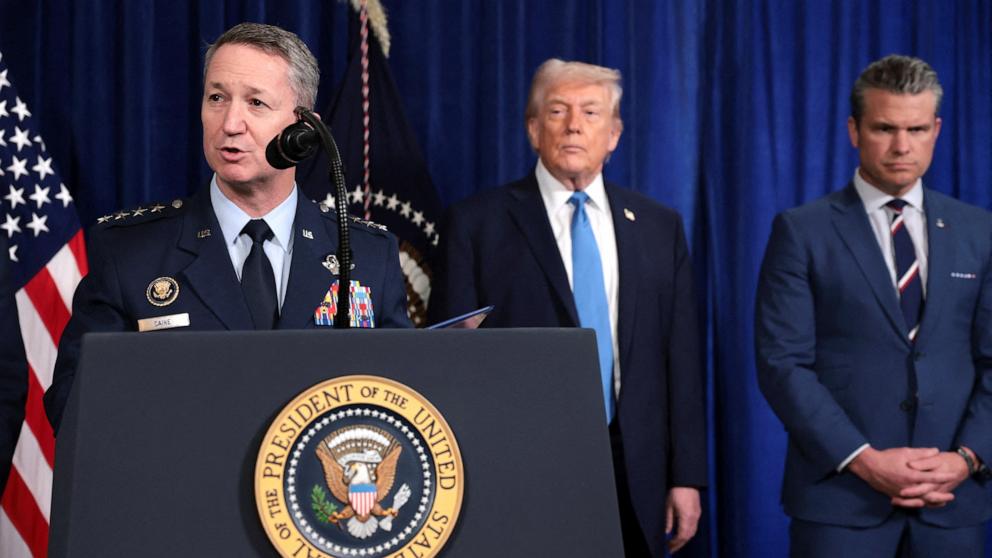 PHOTO: General Dan Caine, Chairman of the Joint Chiefs of Staff, speaks from Trump's Mar-a-Lago club in Palm Beach, Fla., on Jan. 3, 2026. 