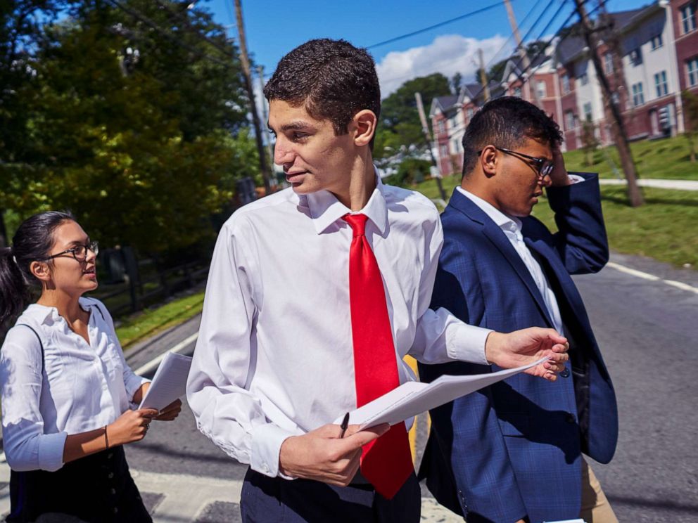 PHOTO: David Oks, then 16, campaigns for mayor of Ardsley, N.Y., on Sept. 9, 2017.