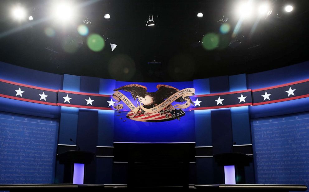 PHOTO: A general view of the stage prior to the start of the third U.S. presidential debate at the Thomas & Mack Center on Oct. 19, 2016 in Las Vegas, Nev.