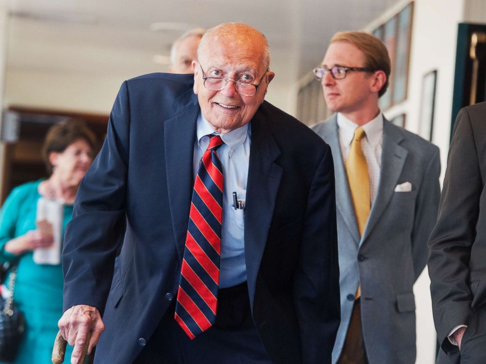 PHOTO: Rep. John Dingell, D-Mich., arrives at the National Press Club to speak at a luncheon, June 27, 2014.