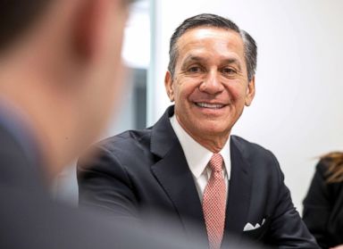 PHOTO: Dino Rossi, a Republican candidate for Washingtons 8th congressional district, speaks with reporters and editors at Roll Calls Washington, D.C. offices, Jan. 29, 2018.