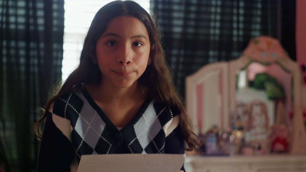 PHOTO: Estela Juarez, 11, reads a letter to President Trump, during the third night of the 2020 Democratic National Convention, Aug. 19, 2020.