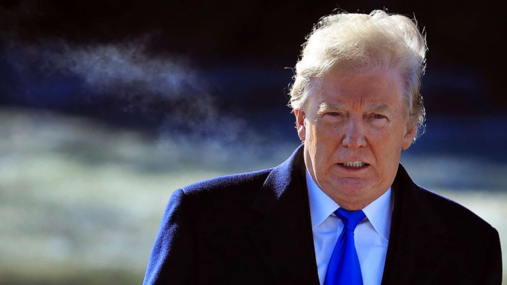 President Donald Trump walks on the South Lawn as he leaves the White House in Washington, D.C., Jan. 5, 2018, enroute to Camp David, Md., for the congressional Republican leadership retreat. 