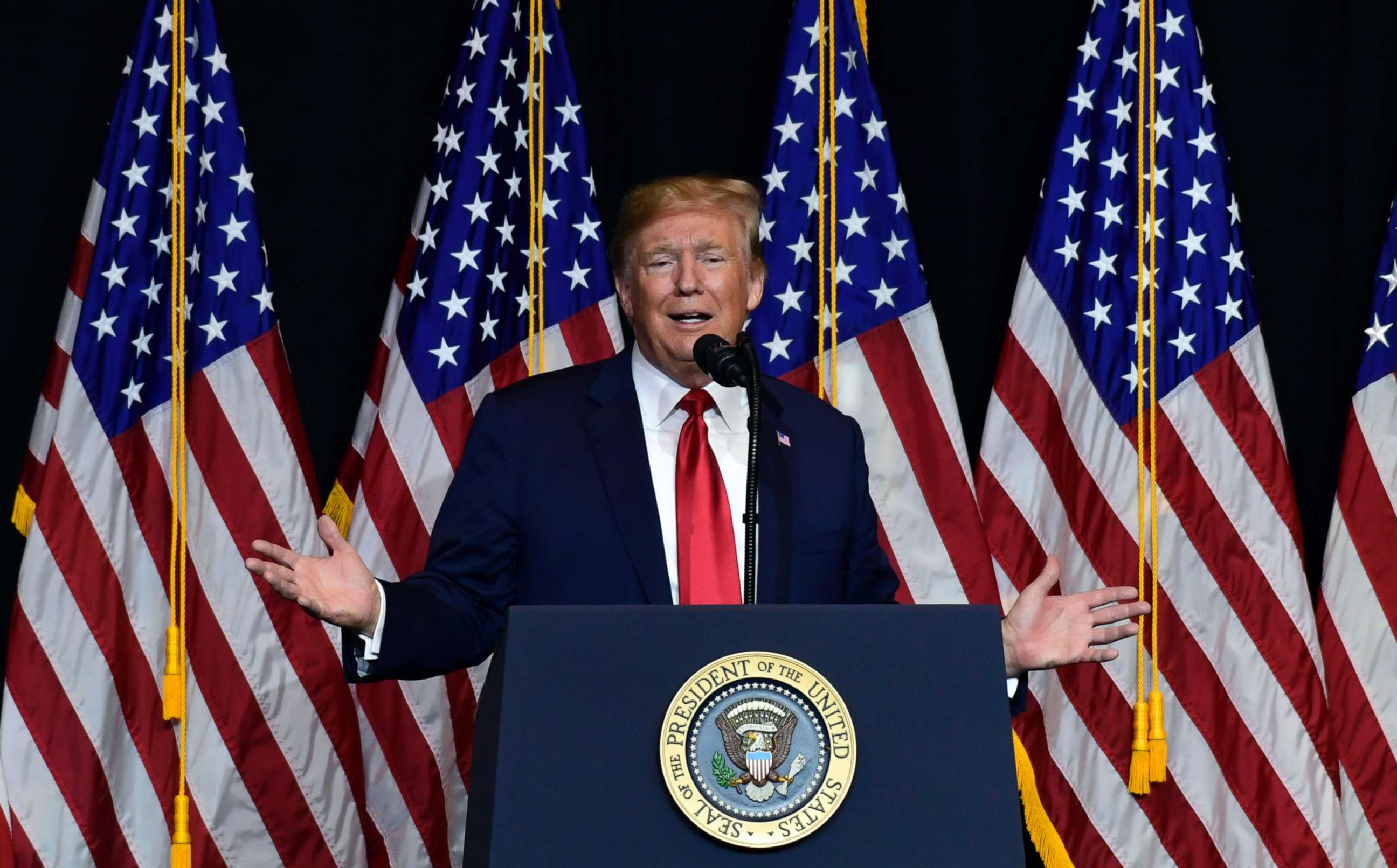 PHOTO: President Donald Trump speaks during a fundraiser in Sioux Falls, S.D., Sept. 7, 2018.