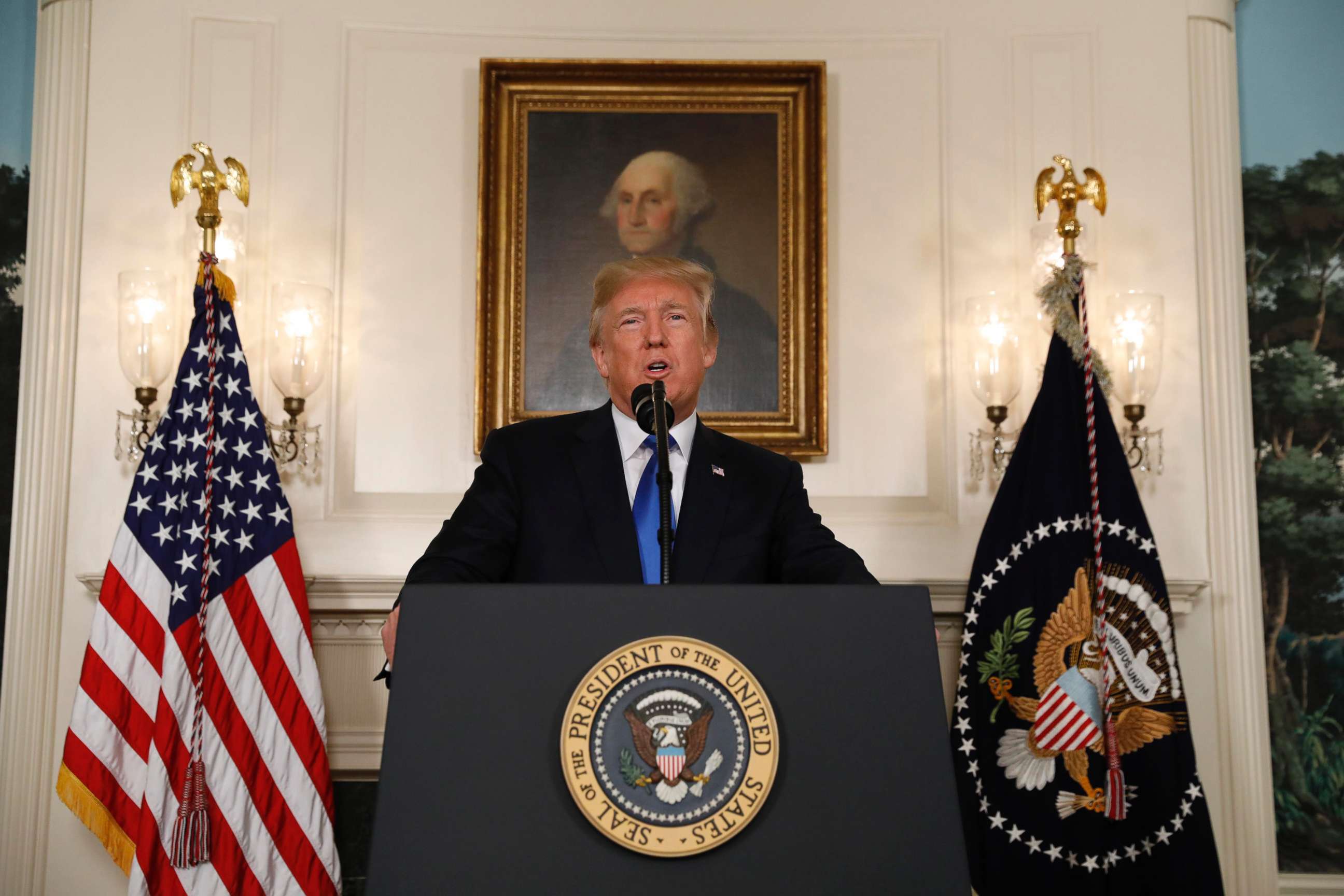 PHOTO: President Donald Trump speaks about the Iran nuclear deal in the Diplomatic Room of the White House in Washington, D.C., Oct. 13, 2017.