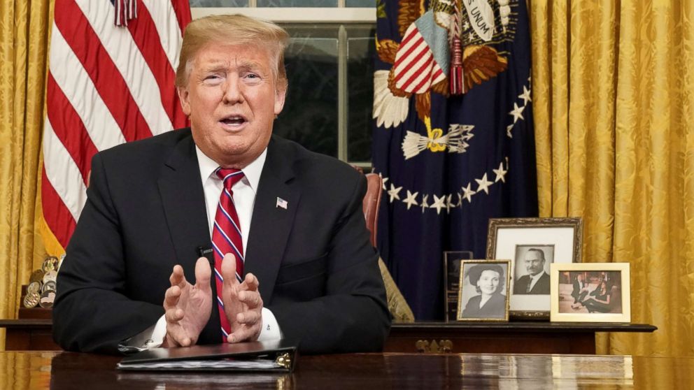 PHOTO: President Donald Trump delivers a televised address to the nation from his desk in the Oval Office at the White House in Washington, Jan. 8, 2019.