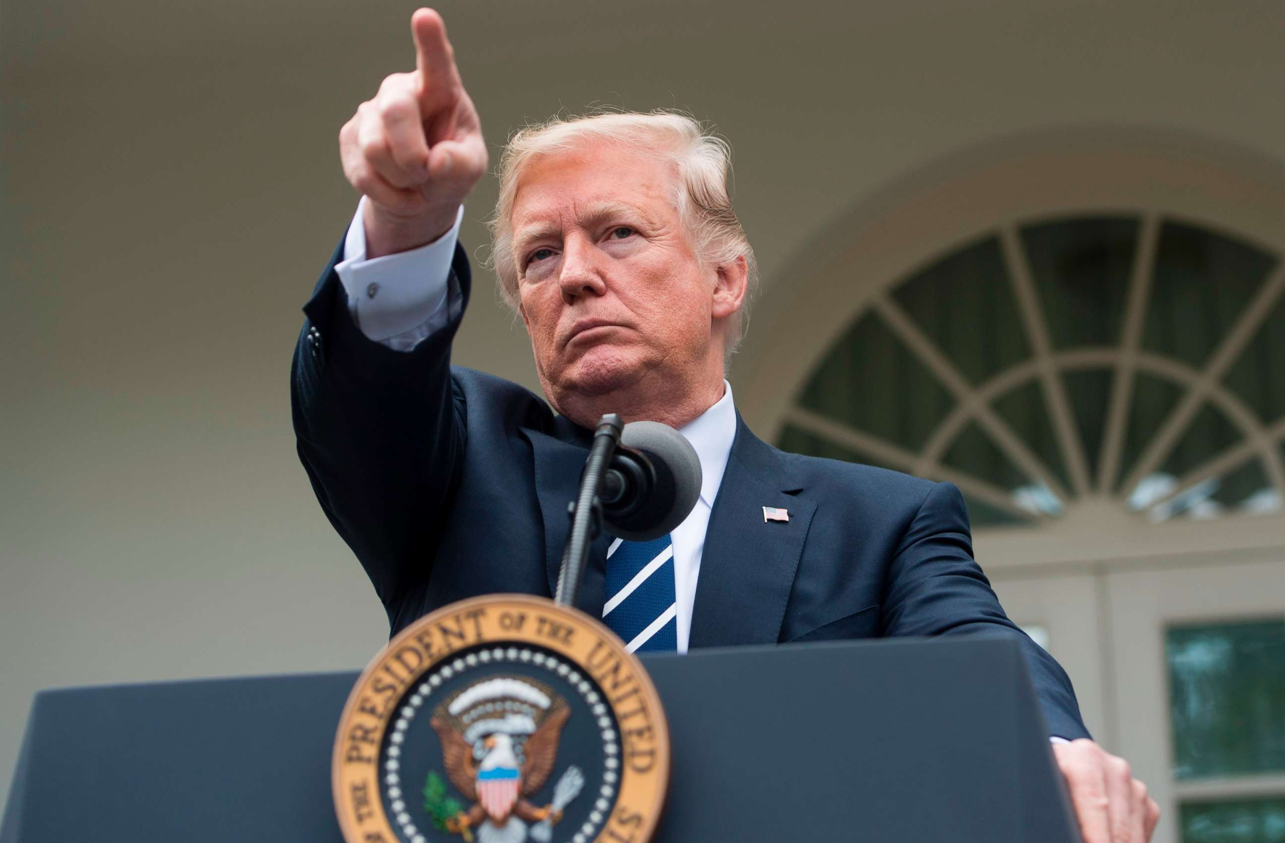 PHOTO: President Donald Trump speaks to the press in the Rose Garden of the White House in Washington, Oct. 16, 2017. 