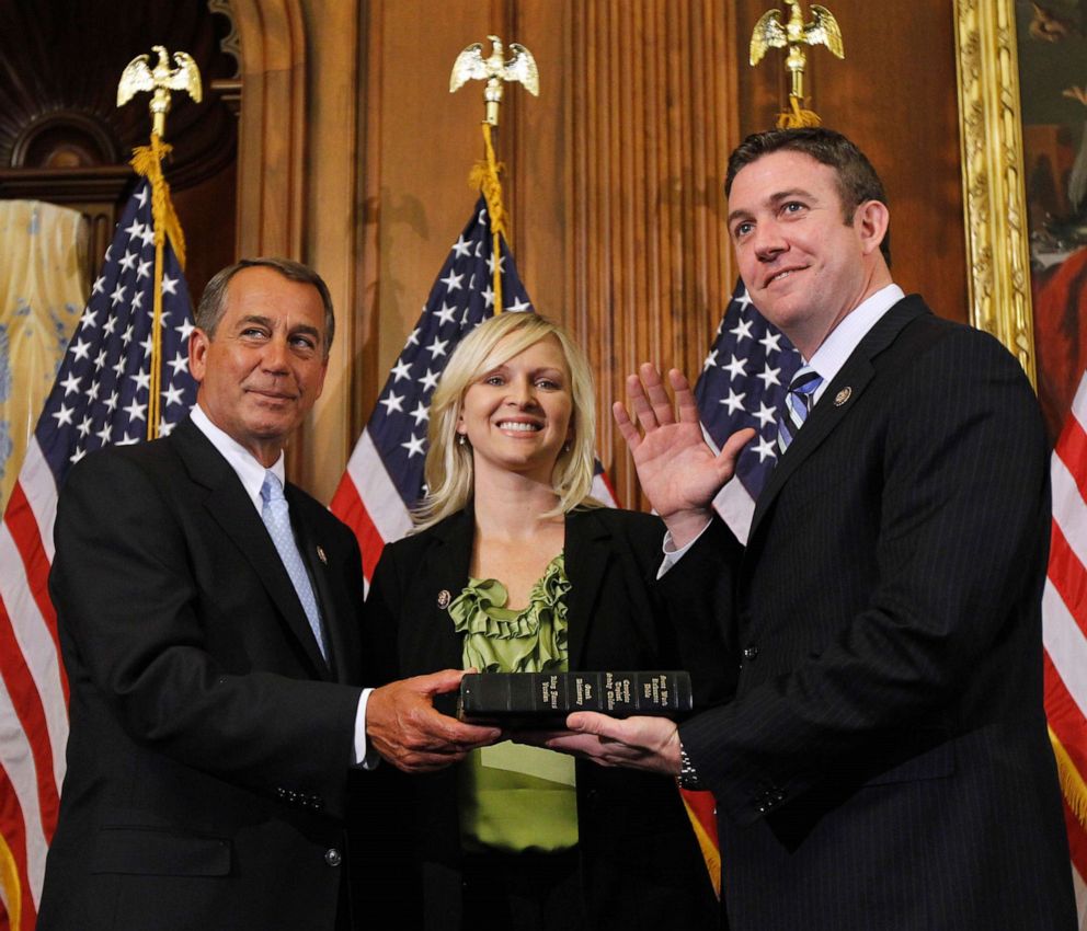 PHOTO: House Speaker John Boehner administers the House oath to Rep. Duncan Hunter as his wife, Margaret, looks on during a mock swearing-in ceremony on Capitol Hill in Washington, Jan. 5, 2011.