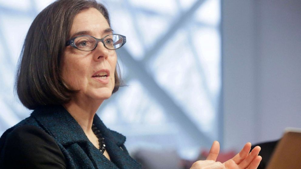 PHOTO: Kate Brown, governor of Oregon, speaks during an interview in Portland, Ore., Jan. 20, 2016.