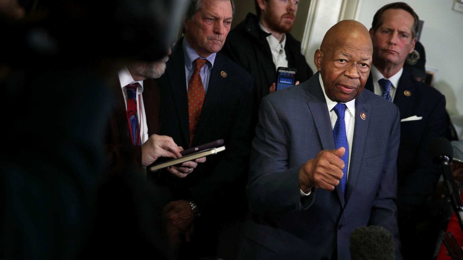 House Oversight Chairman Elijah Cummings threatens to withhold salaries of  Interior, Commerce officials - ABC News