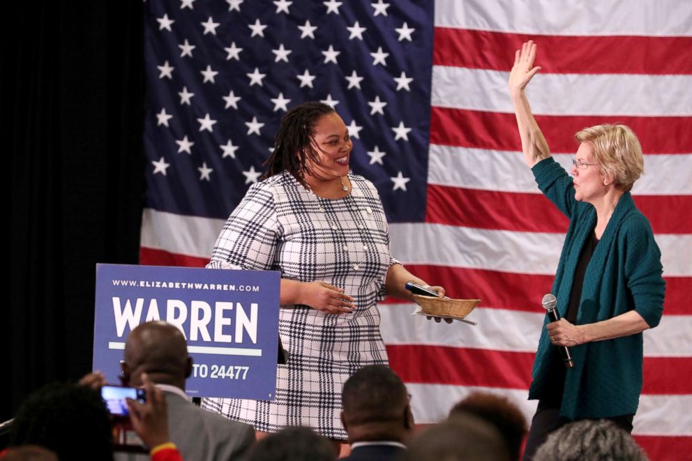 PHOTO: Democratic 2020 U.S. presidential candidate and U.S. Senator Elizabeth Warren (D-MA) speaks to supporters in Memphis, March 17, 2019.