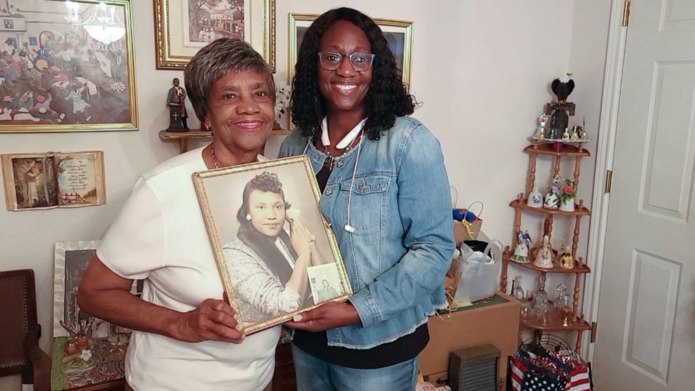 PHOTO: Elmira Hicks, 82, from Oakwood, Texas, pictured with her daughter Jonita White, tells ABC News she has not been able renew her license for more than a year due to not having a birth certificate.