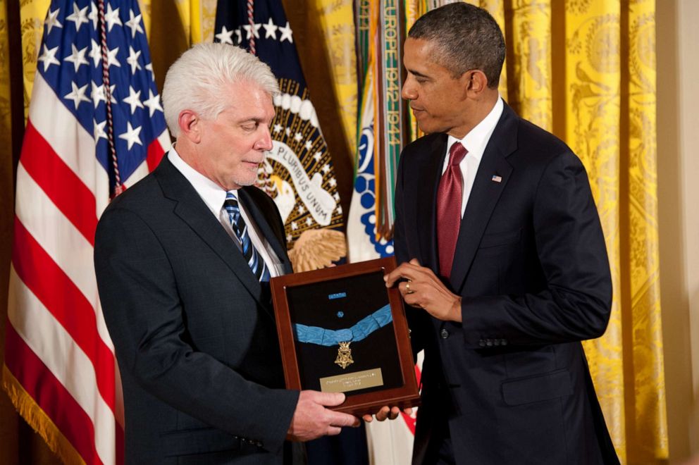 PHOTO: President Barack H. Obama presents the Medal of Honor to Ray Kapaun, a nephew of former U.S. Army Capt. Emil J. Kapaun, during a ceremony at the White House in Washington, D.C., April 11, 2013.