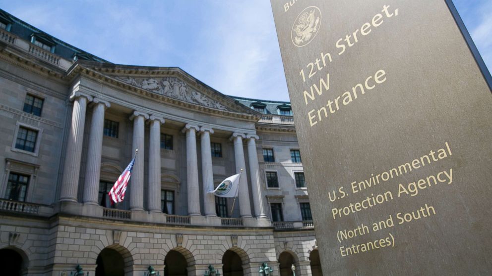 VIDEO: What Did the EPA Know About Lead Contaminated Water?