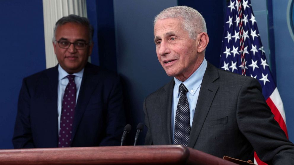 PHOTO: Dr. Anthony Fauci, White House chief medical advisor, speaks alongside COVID-19 Response Coordinator Dr. Ashish Jha during a briefing on COVID-19 at the White House, Nov. 22, 2022.
