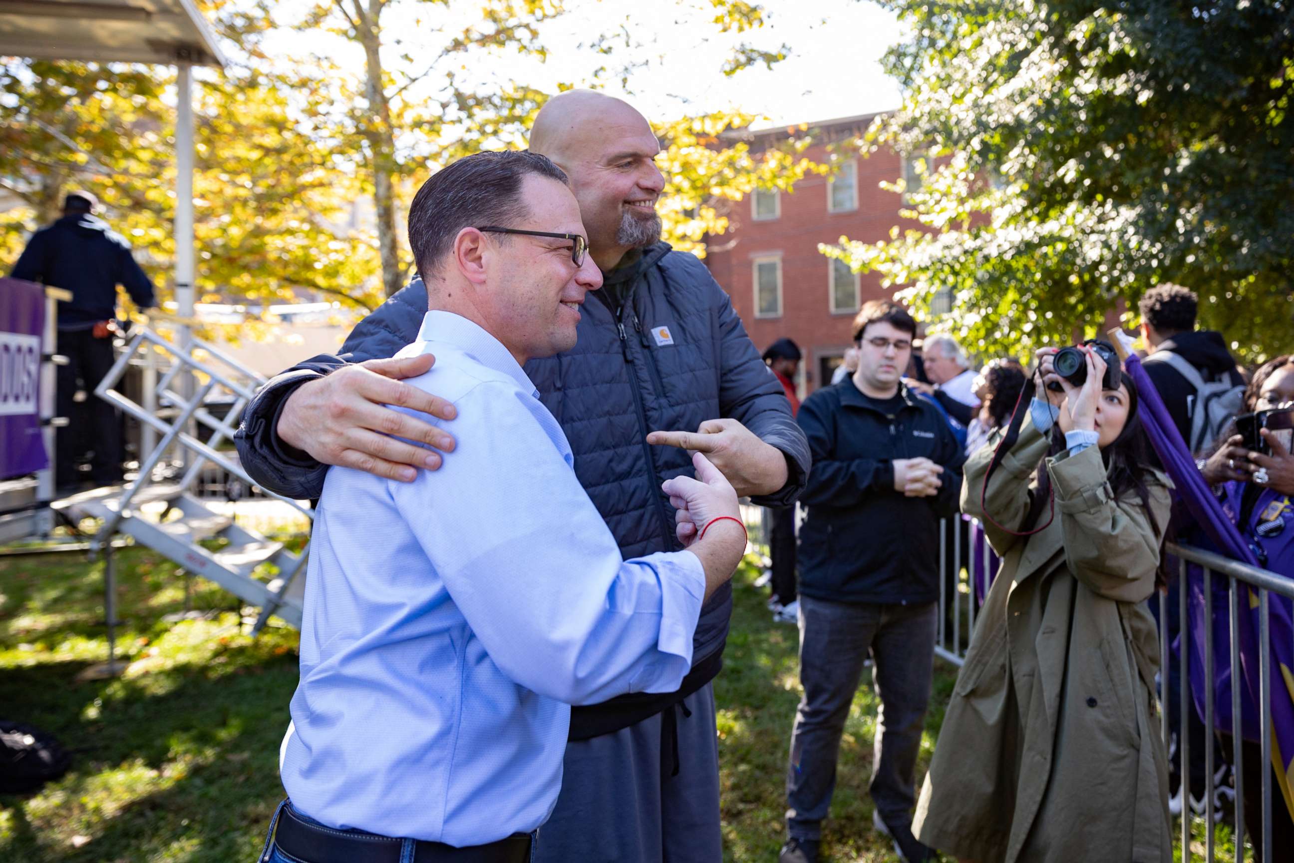 FILE PHOTO: Pennsylvania Attorney General Josh Shapiro, the Democratic candidate for governor, and Pennsylvania Lt. Gov. John Fetterman, the Democratic candidate for U.S. Senate, pose for a photo in Philadelphia on October 15, 2022.