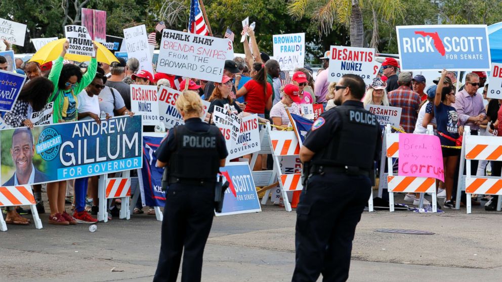 PHOTO: Protesters demonstrate outside the Broward County Supervisor of Elections office on Nov. 10, 2018 in Lauderhill, Fla.