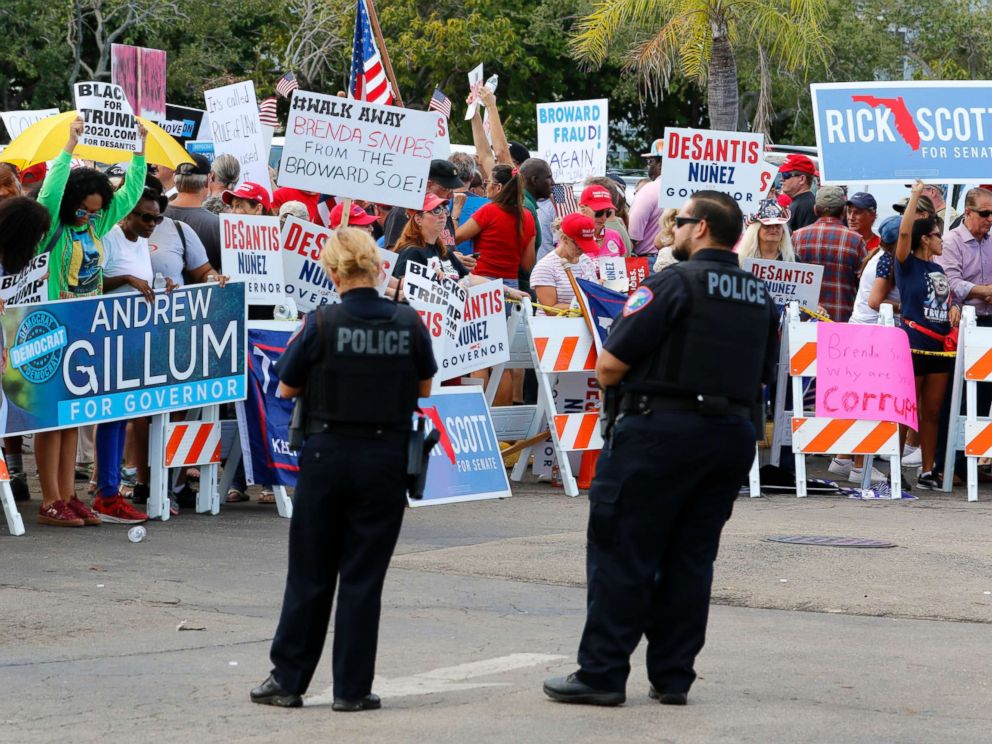 PHOTO: Protesters demonstrate outside the Broward County Supervisor of Elections office on Nov. 10, 2018 in Lauderhill, Fla.
