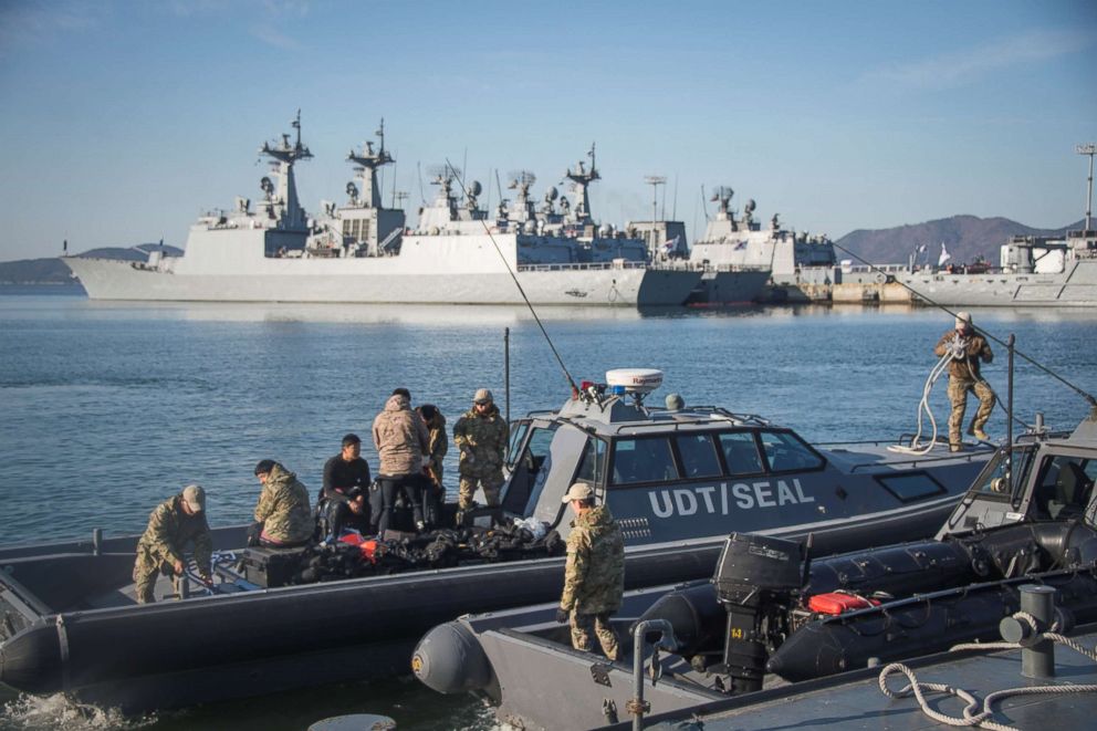 PHOTO: In this file photo, members of the Republic of Korea (ROK) Navy Underwater Dive Team prepare for an explosive ordnance disposal exercise off the coast of Jinhae, South Korea, March 3, 2017, as part of exercise Foal Eagle 2017.