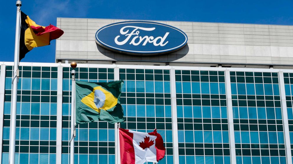 PHOTO: The Ford Motor Co. headquarters stands in Dearborn, Mich., March 18, 2015.