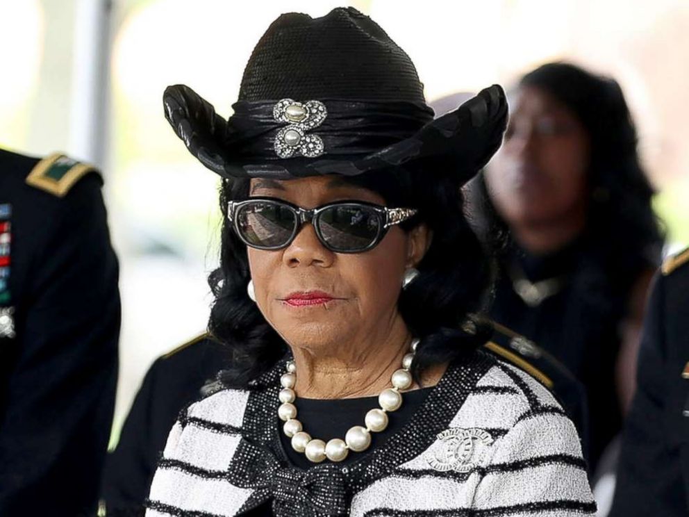 PHOTO: Rep. Frederica Wilson attends the burial service for U.S. Army Sgt. La David Johnson at the Memorial Gardens East cemetery, Oct. 21, 2017, in Hollywood, Florida. 