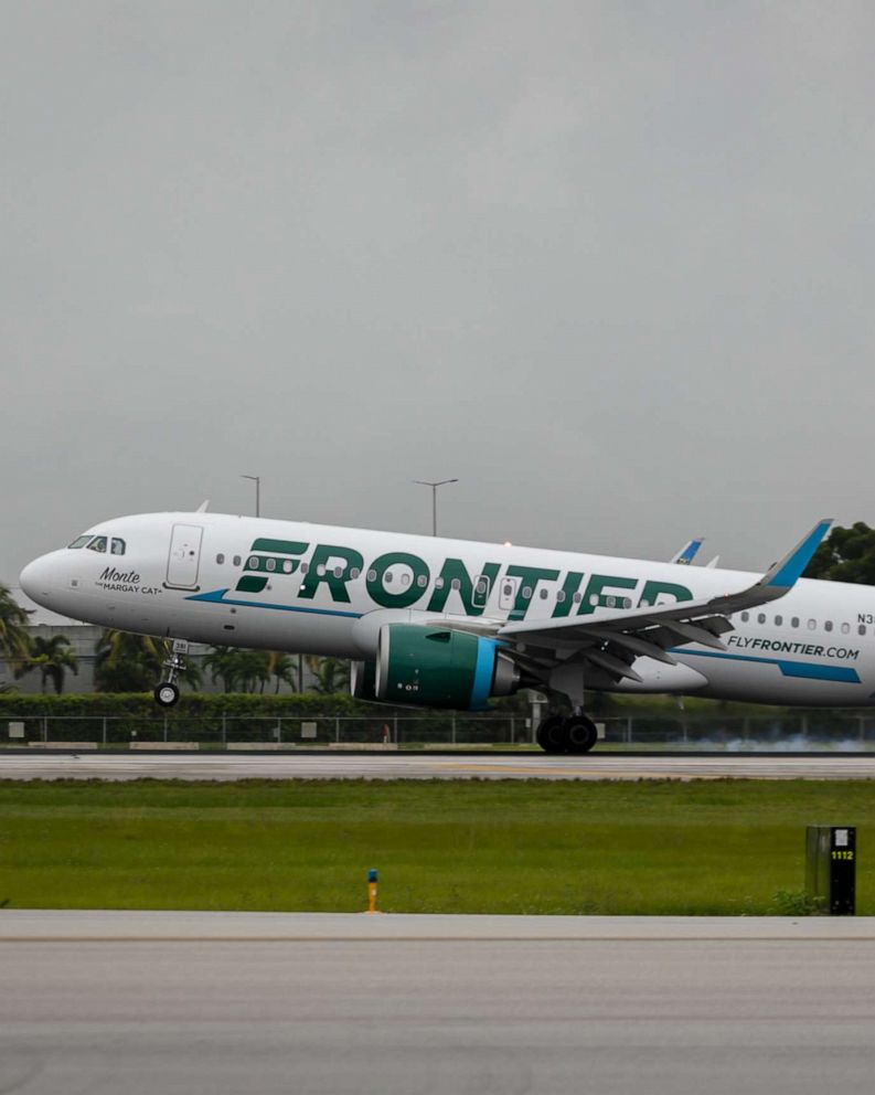 Frontier Airlines Making Passengers Pay Covid Recovery Surcharge Abc News