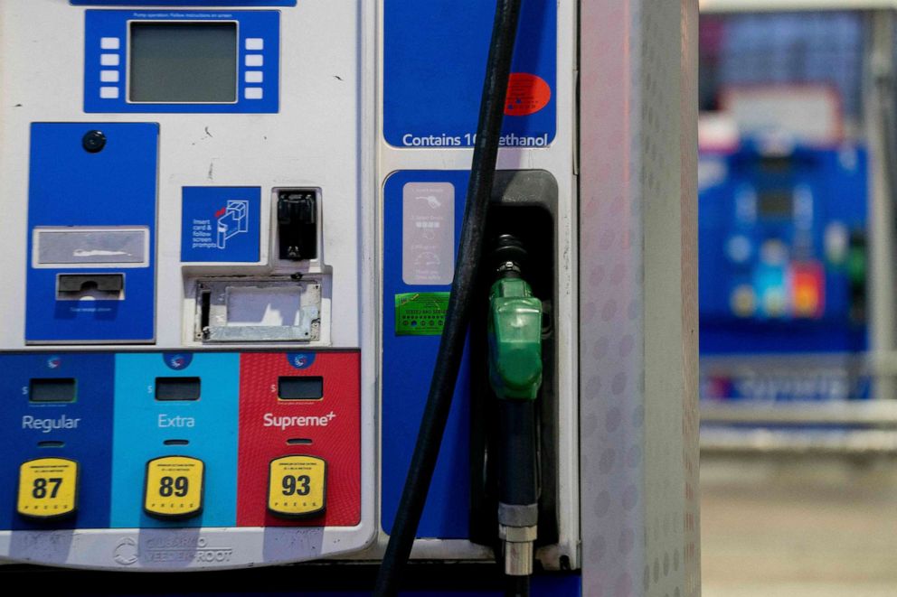 PHOTO:A gas pump in Washington, DC, on March 31, 2022.