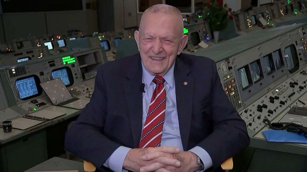 PHOTO: Flight director Gene Kranz is shown in the NASA control center during a recent interview with ABC's David Kerley.