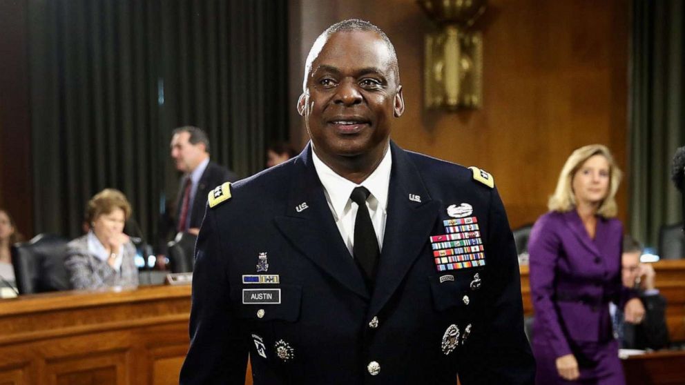 PHOTO: In this Sept. 16, 2015, file photo, Gen. Lloyd Austin III, commander of U.S. Central Command, prepares to testify before the Senate Armed Services Committee on Capitol Hill in Washington, DC.