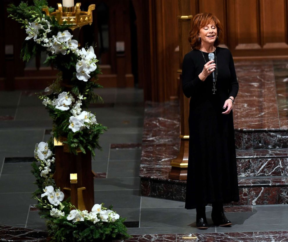 PHOTO: Reba McEntire performs at funeral service for former President George H.W. Bush at St. Martin's Episcopal Church in Houston, Dec. 6, 2018.