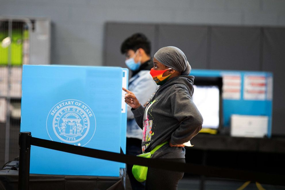 PHOTO: A Gwinnett county voter casts a ballot at Lucky Shoals Park polling station  on Election Day in Norcross, Ga., , Nov. 3, 2020.