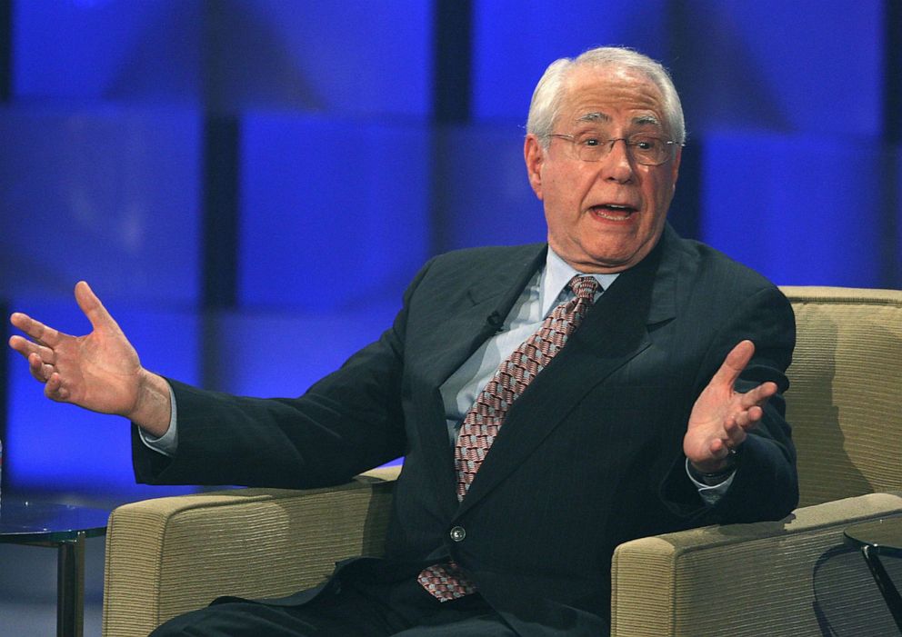 PHOTO: Democratic presidential hopeful Mike Gravel speaks at the Visible Vote '08 Presidential Forum, Aug. 9, 2007, in Los Angeles.