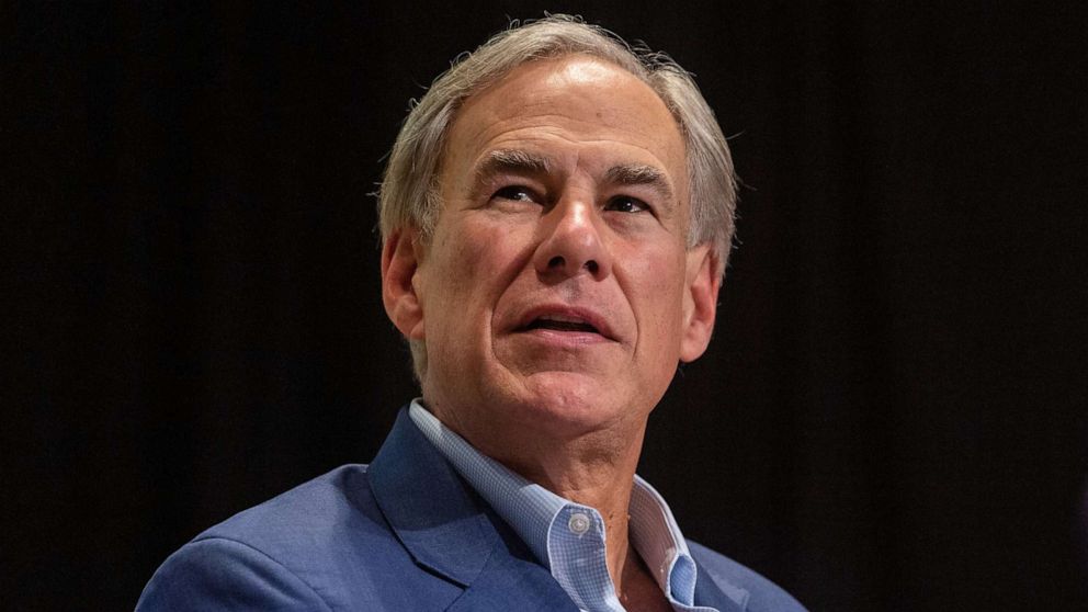 Photo: Texas Governor Greg Abbott attends a campaign event in Fairview, Texas on August 31, 2022.