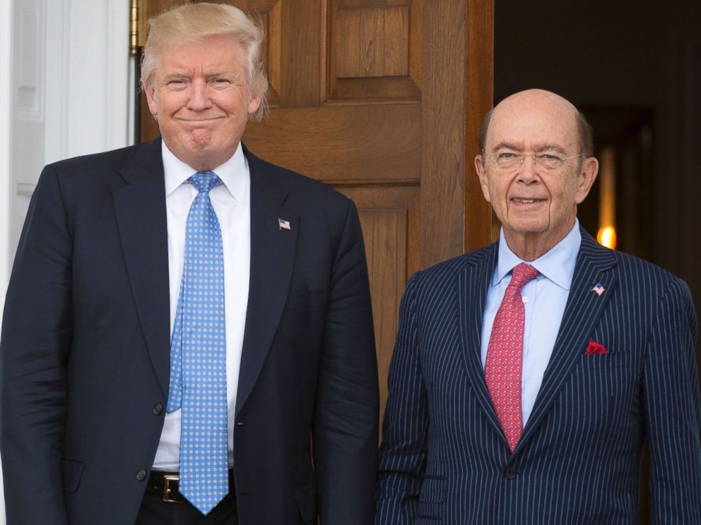 PHOTO: President-elect Donald Trump meets with Wilbur Ross at the clubhouse of Trump National Golf Club, Nov. 20, 2016 in Bedminster, New Jersey.