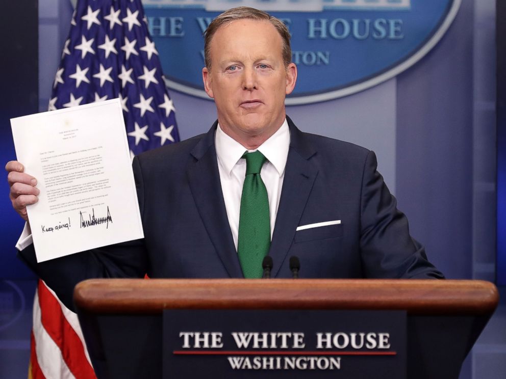 PHOTO: Sean Spicer conducts the daily press briefing in the Brady Press Briefing Room at the White House, March 16, 2017.
