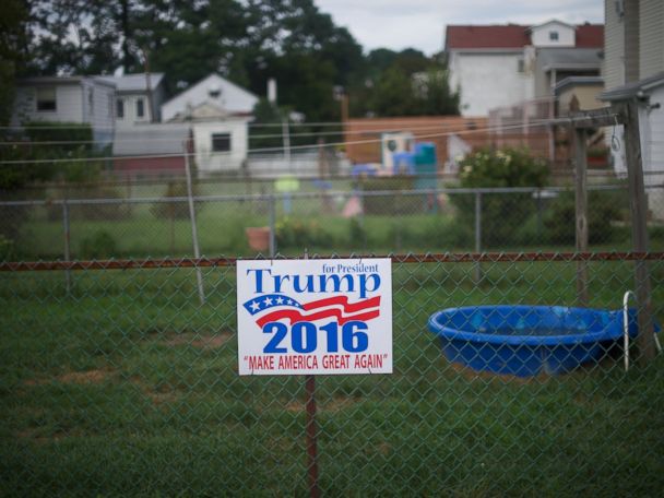 poly bag NEW Official Trump/Pence Campaign Lawn Sign 2016 