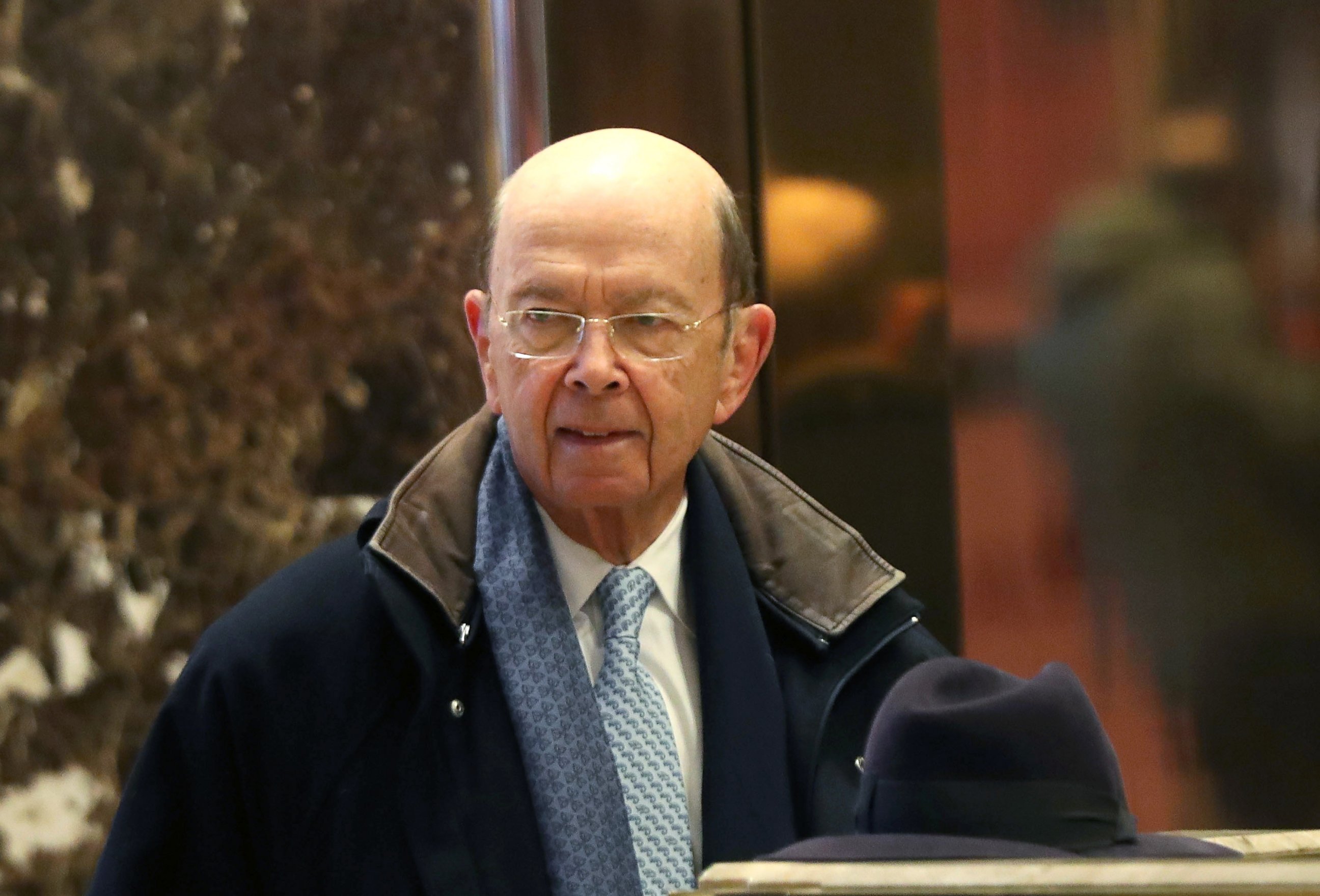 PHOTO: Wilbur Ross arrives at Trump Tower, Dec. 15, 2016, in New York.