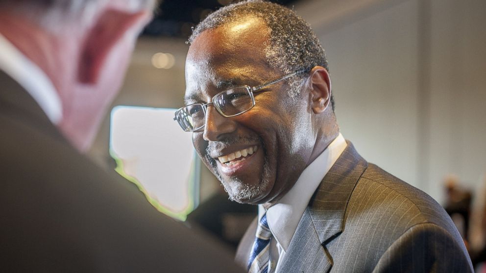 Dr. Ben Carson chats with guests at an event at the Westin Kierland Resort in Scottsdale, Ariz. on Sept. 5, 2014.
