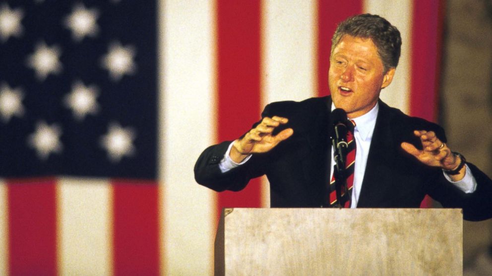 Bill Clinton  speaks on the final weekend of his campaign in Springfield, Ohio, Oct. 30, 1992.