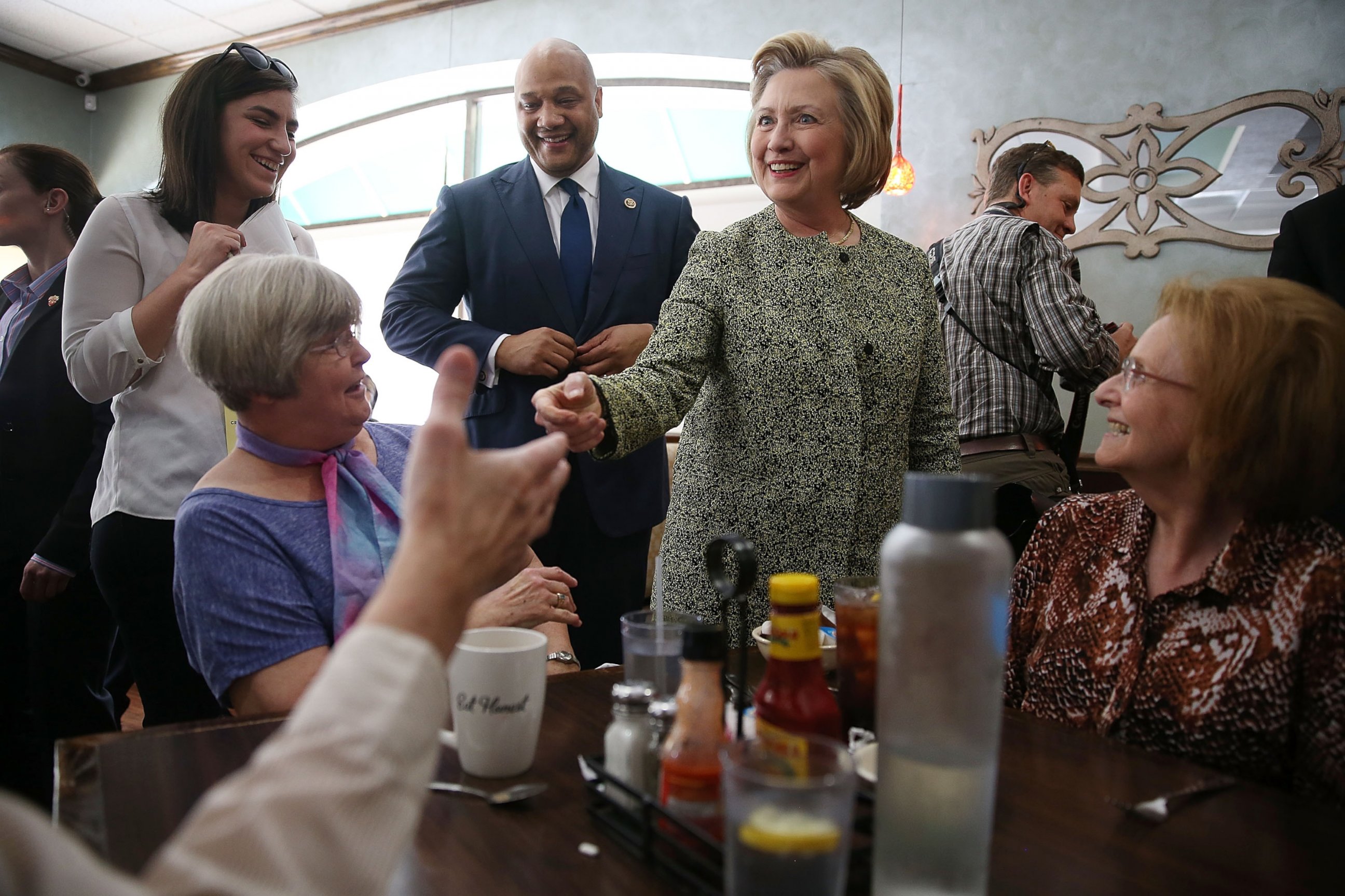 PHOTO: Presidential candidate Hillary Clinton greets people at the Lincoln Square pancake house as she campaign for votes on May 1, 2016 in Indianapolis.